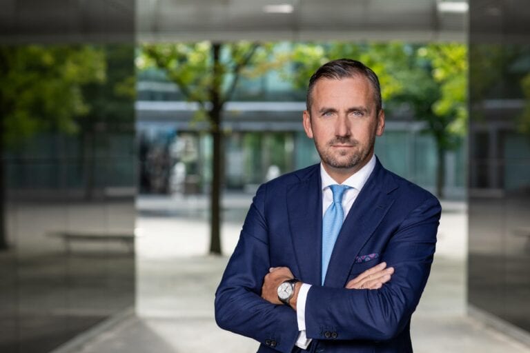 Piotr Mirowski, associé principal du département de conseil en investissement chez Colliers en Pologne