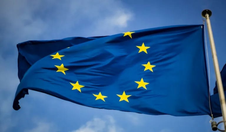 Flaga Unii Europejskiej – gospodarka i przemysł strefy euro