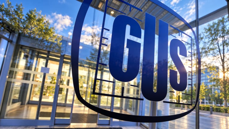 Główny Urząd Statystyczny 2026 Szklane wejście z logo GUS