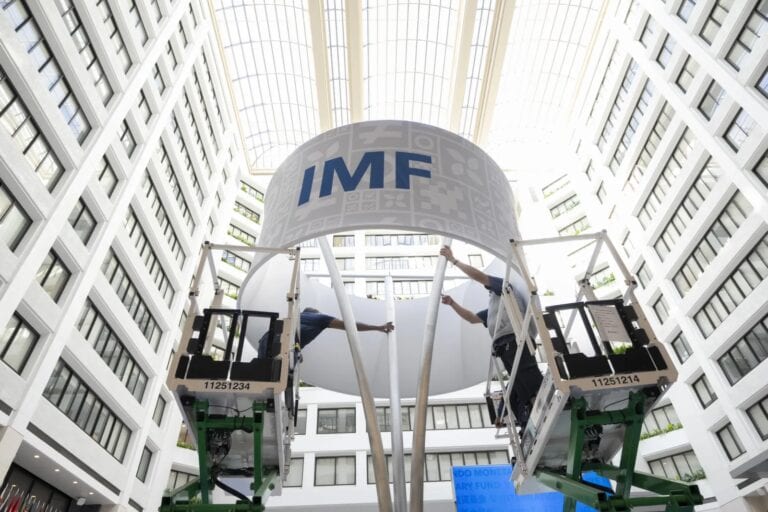 IMF advarer: Den globale økonomi er ved at løbe tør for krisemodstandsdygtighedsreserver 2