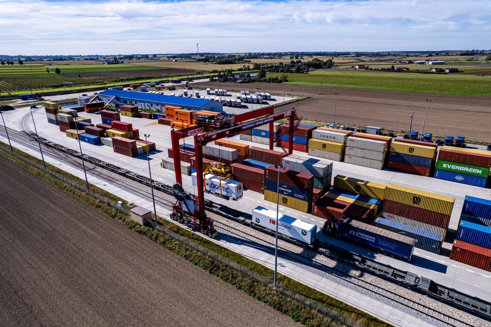 Kuehne+Nagel zwiększył EBIT o 53%. Logistyka lotnicza napędza wzrost 1